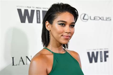 alexandra shipp height